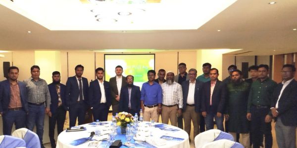 ​খামার ব্যবস্থাপনায় নতুন সম্ভাবনা: আর আর এগ্রো আনলো একোয়াজিক্স প্লাস